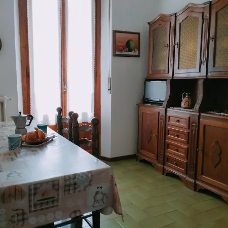Cozy Cirillo5 Apartment *