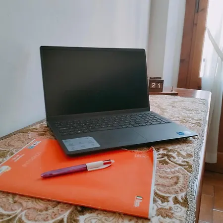 Cozy Cirillo5 *